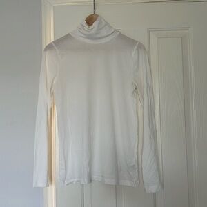 J. Crew Turtleneck Super Soft 100% Cotton Ivory White Light Ski Winter